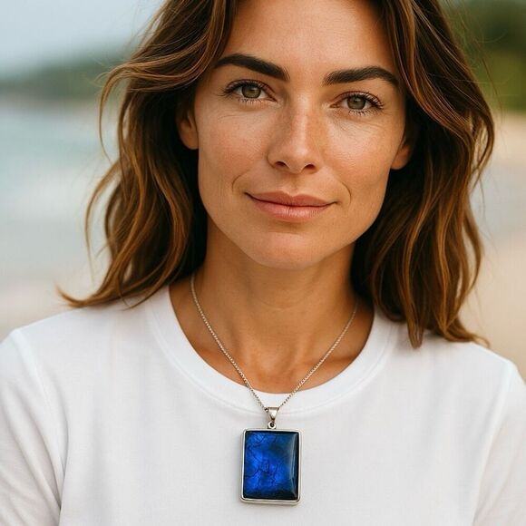 Stunning Large Rectangular Labradorite Pendant Necklace Womens Statement Piece - Picture 7 of 7